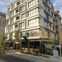 ۱۶۴ متر قیمت بی نظیر لوکس