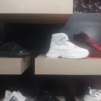 کفش زنانه و مردانه