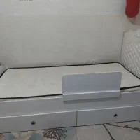 تخت خواب نوجوان