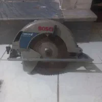 ابزار آلات|ابزارآلات|رباط‌کریم, رباط‌کریم|دیوار