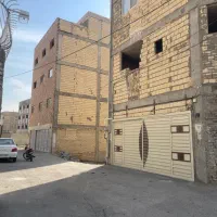 زمین مسکونی خیابان جی با پروانه ساخت