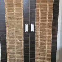 کمد دو درب با یک میز دراور آینه دار
