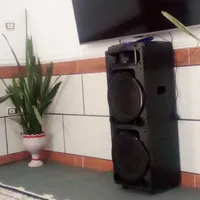 اسپیکر بزرک تک