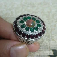 انگشتر اوپال