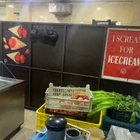 پارتیشن چوبی و قفسه آهنی|عمدهفروشی|تهران, جنتآباد جنوبی|دیوار