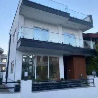 ویلا-تریبلکس-استخر-روف-نجارده