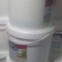 سطل پنیر تمیز و مرتب