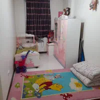 ۱۰۰ متری خاک سفید