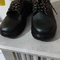 کفش ایمنی پنجه اهنی