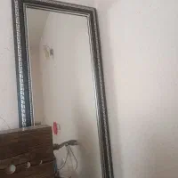 اینه قدی طول۱۹۴عرض۵۵کاملاسالم ومحکم بدون ضربه