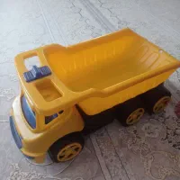 کامیون اسباب‌بازی بزرگ با کمک‌فنر  کیفیت عالی|اسباب‌‌بازی|خرمشهر, |دیوار