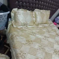 رو تختی فروشی