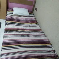 تخت یک نفره چوبی