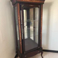 گنجه یا ویترین معرق کاری