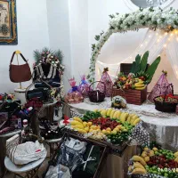 اجاره میزو صندلی ولوازم عقد و عروسی و بادکنک آرایی
