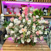 باکس گل و دسته گل تازه  مناسب همه مناسبت‌ها|گل و گیاه طبیعی|تهران, هاشم‌آباد|دیوار