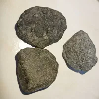 سنگ|جواهرات|قرچک, میرزائی جنوبی|دیوار