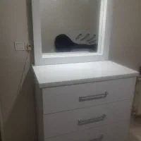 کمد دراور چهار کشو بهمراه آینه mdf