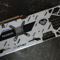 کارت گرافیک ۶۷۰۰xt nitro plus sapphire|قطعات و لوازم جانبی رایانه|اهواز, کوی ملی راه|دیوار