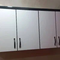 سه عدد کابینت دیواری ودوعددکشویی همراه با اینه