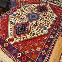 ذرع و نیم دستباف شیراز زمینه کرم|فرش|تهران, اکباتان|دیوار