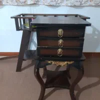 میز تلفن. جاحوله