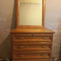 دلاور چوبی و آیینه