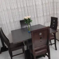 میز غذاخوری