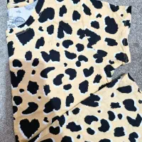 تیشرت از برند h&m (اچ اند ام)|لباس|گرگان, |دیوار