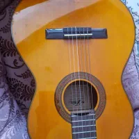 گیتار آریاAK70