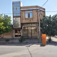 خانه دوطبقه دوبر جنوبی موقعیت روبروی پارک کودک