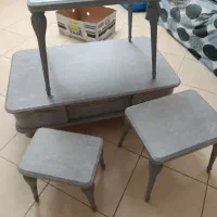جلو مبلی با ۳عدد میز عسلی ،و ۶عدد صندلی غذاخوری