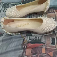 کفش عروسکی