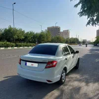 ساینا سفید ۱۴۰۰