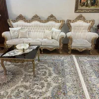مبل سلطنتی ۹ نفره بهمراه میز ناهارخوری ۸ نفره