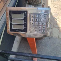 ترازو ۵۰۰ کیلویی دیجیتال محک
