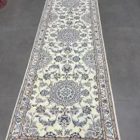 فرش دستباف (بساک) کناره زیبای نایین کرک ابریشم|فرش|مشکیندشت, |دیوار
