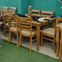 میز وصندلی ارغوان نردبانی