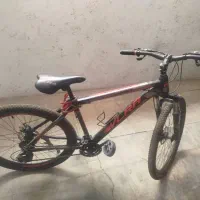 دوچرخه|دوچرخه، اسکیت، اسکوتر|صدرا-فارس, فاز ۱|دیوار