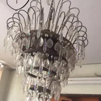 ۲ عدد لوستر زیبا و آنتیک خیلی کمتر از قیمت واقعی