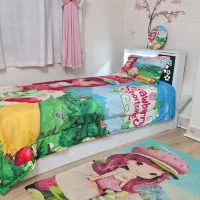ست فرش،روتختی و روبالشی وساعت طرح توت فرنگی کوچولو|اسباب و اثاث بچه|اصفهان, آهنگران|دیوار