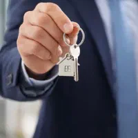 استخدام مشاور املاک