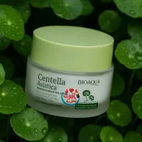 فروش محصولات پوستی و آرایشی و نیازمند همکار فروش|آرایشی، بهداشتی، درمانی|تهران, تختی|دیوار