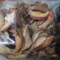 آلوچه برگه سیب و گلابی و ترشیجات|خوردنی و آشامیدنی|تربت‌حیدریه, شهرک ولیعصر|دیوار