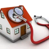 همراه بیمار در بیمارستان