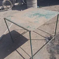 میز کار آهنی به صورت کیلویی