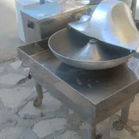 سبزی خرد کن بشقابی سالم و در حد نو عتیقه واقعی