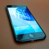 آیفون SE 2022 فابریک ۱۲۸ گیگ