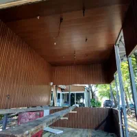 نصب لمبه پلاستیکی و چوبی