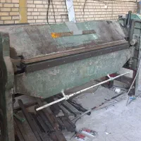 خم کن گیوتین